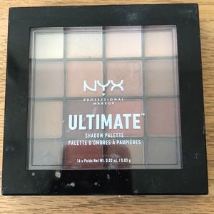 never before used NYX eyeshadow